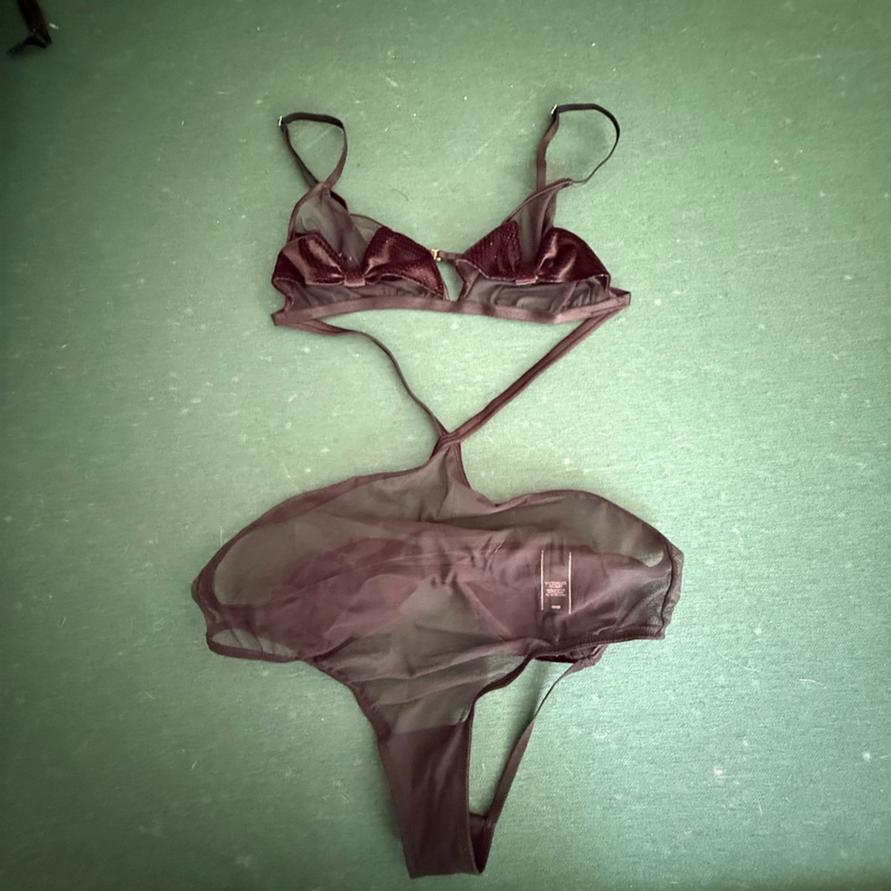 Victoria’s Secret Elegant Black Sheer Lingerie Set